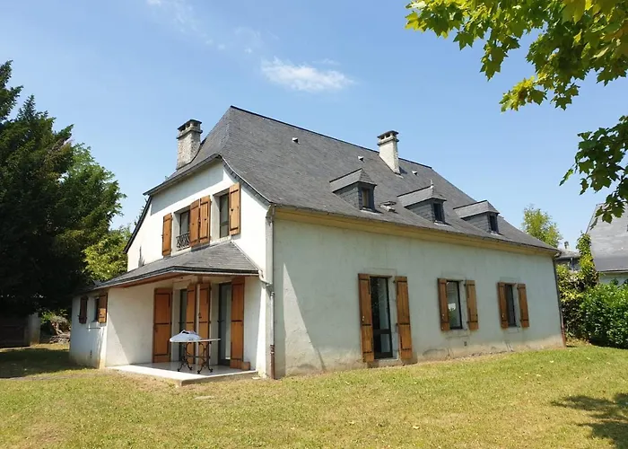 La bergerie, maison spacieuse avec grand jardin, vue sur les Pyrénées